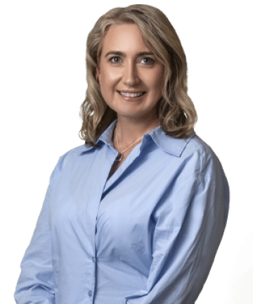 Leah - low res 300 x400px